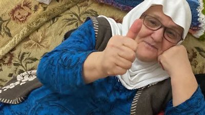 اعتنيت بجارتي العجوز