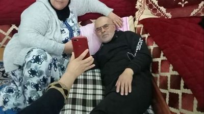 رجل كبير في السن 