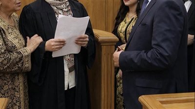 دخلت المحكمة